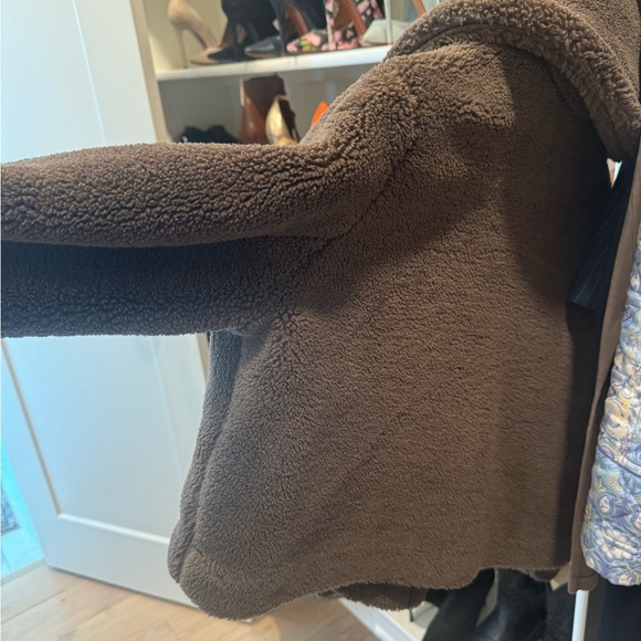 Banana Republic faux fur Sherling chocolate jacket - Picture 2 of 2